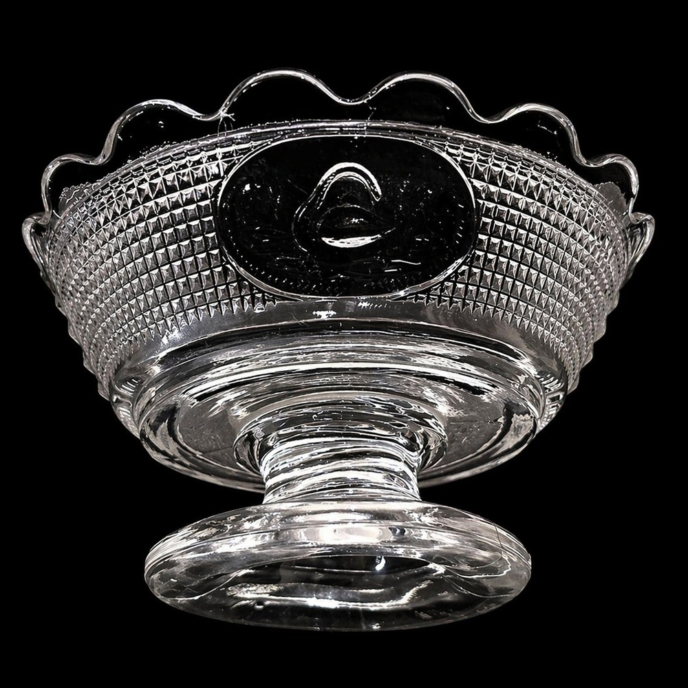 Vintage 1940s Swan Pattern‎ Pressed Glass Footed Dessert Bowls Mesh Set of 2